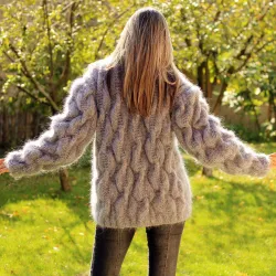 Chain Pattern Design Cable Hand Knit Mohair Sweater light gray Fuzzy Turtleneck Handgestrickt pullover by Extravagantza