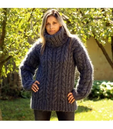 Cable Hand Knit Mohair Sweater ver dark gray Fuzzy Turtleneck Handgestrickt pullover by Extravagantza