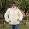 Cable Hand Knit Mohair Sweater white Fuzzy Turtleneck Handgestrickt pullover by Extravagantza