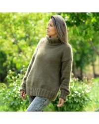 Hand Knit 100% pure angora Sweater olive green Fuzzy Turtleneck Handgestrickte pullover by Extravagantza