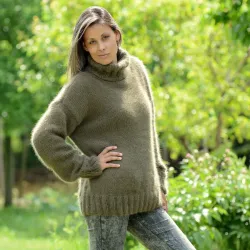 Hand Knit 100% pure angora Sweater olive green Fuzzy Turtleneck Handgestrickte pullover by Extravagantza