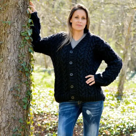 Chunky Cable Hand Knit 100 % Wool Cardigan Black color V-neck Single Stranded