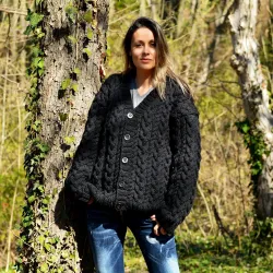 Chunky Cable Hand Knit 100 % Wool Cardigan Black color V-neck Single Stranded