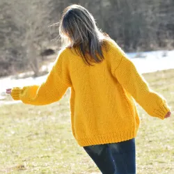 Chunky V-neck Hand Knit 100 % Wool Cardigan Yellow color