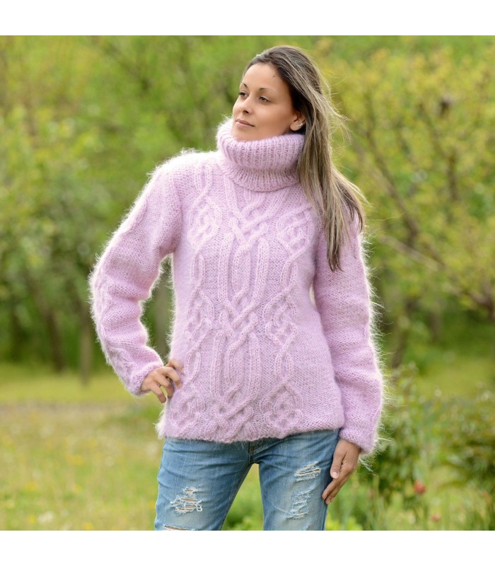 Cable Hand Knit Mohair Sweater pink Fuzzy Turtleneck Handgestrickt pullover by Extravagantza