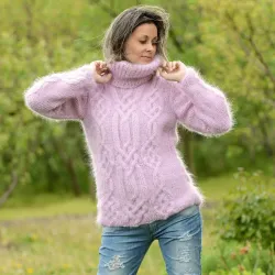 Cable Hand Knit Mohair Sweater pink Fuzzy Turtleneck Handgestrickt pullover by Extravagantza