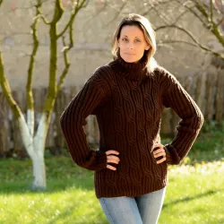 Cable Hand Knit 100 % wool Sweater dark brown handmade Turtleneck Handgestrickt pullover by Extravagantza