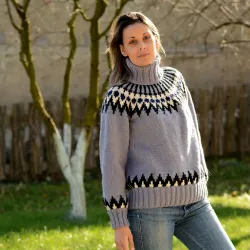 Icelandic Nordic Hand Knit 100 % wool Sweater dark grey handmade Turtleneck Handgestrickt pullover by Extravagantza