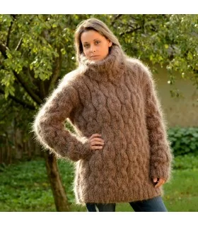 Cable Hand Knit Mohair Sweater Light Brown Fuzzy Turtleneck Handgestrickt pullover by Extravagantza