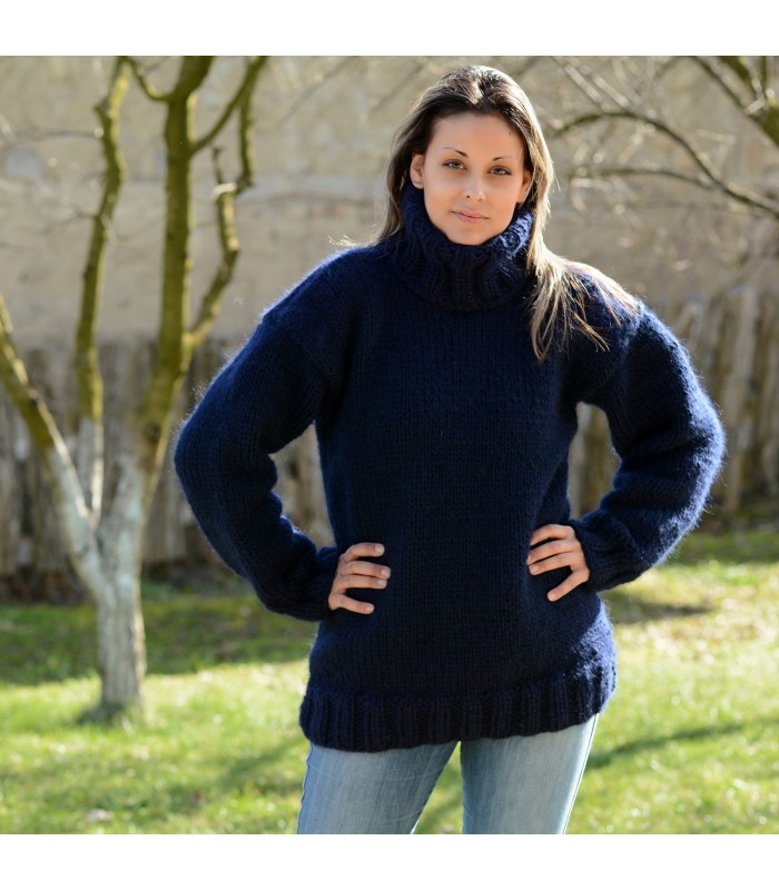 Dark blue Hand Knit 100 % wool Sweater turtleneck Handgestrickt handmade pullover by Extravagantza
