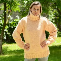 Light Peach Hand Knitted 100 % wool Sweater turtleneck Handgestrickt handmade pullover by Extravagantza