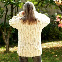 Cable Knitted Chunky 100 % Pure Merino Wool Turtleneck Sweater White Color Handgestrickt pullover by Extravagantza