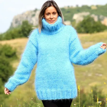 6 strands Hand Knitted Mohair Sweater Very Light Blue Fuzzy and flu...