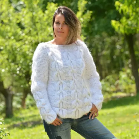 Cable Hand Knitted Mohair Sweater White Fuzzy Crew neck