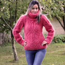 Cable Hand Knit Mohair Sweater red Fuzzy Turtleneck