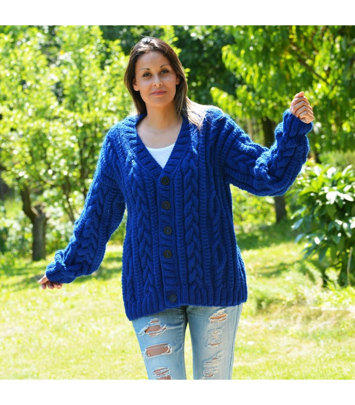 Chunky Cable Hand Knit 100 % Wool Cardigan Blue color V-neck Single Stranded