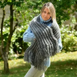 Hand Knitted Wool Cable Scarf Soft Pinc Color Shawl with fringe