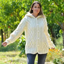 Cable Hand Knitted High Quality 100 % Pure Wool Hooded Cardigan Off White color