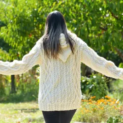 Cable Hand Knitted High Quality 100 % Pure Wool Hooded Cardigan Off White color