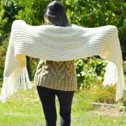 Ribbed Hand Knitted Wool Cable Scarf Soft White Color Shawl