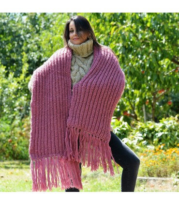 Ribbed Hand Knitted Wool Cable Scarf Soft Pink Color Shawl