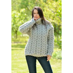 Cable Hand Knitted Chunky 100 % Pure Wool Turtleneck Sweater Light Gray Jumper